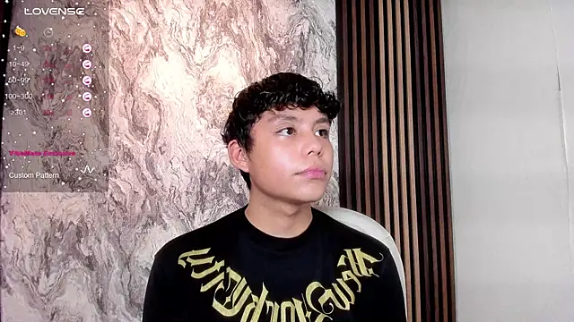 chico medusa online show from May 17, 2026, 8:09 pm