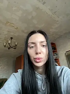 MishellKins online show from March 14, 2026, 11:49 am