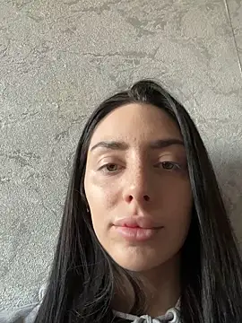 MishellKins online show from March 20, 2026, 1:01 pm