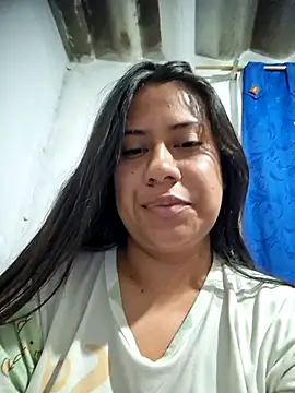 Snapshot of Scarlett_zoee chatting on April 28, 2026, 4:17 am Scarlett zoee online show from April 28, 2026, 4:17 am