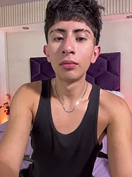 AndyJustgame  online show from June 3, 2026, 4:46 am