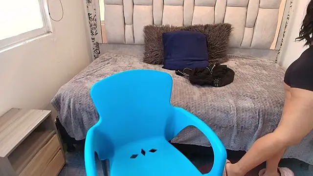 Keyla Brunette  online show from April 10, 2026, 7:21 pm