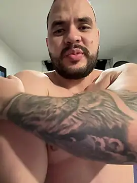 Axel Dominus online show from July 9, 2026, 7:20 am