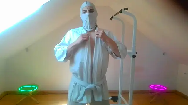 NinjaLaser online show from March 24, 2026, 12:16 pm