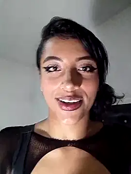 KattyBerryX online show from March 29, 2026, 2:13 am