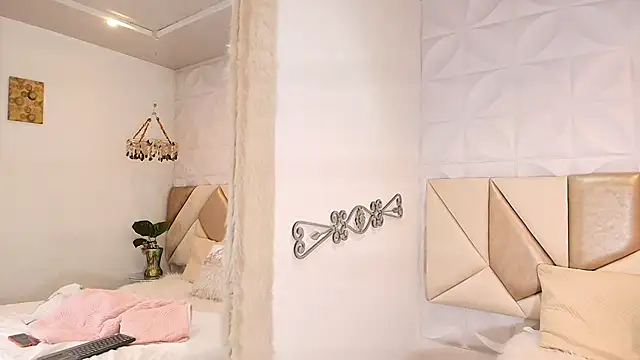 kiity 111 online show from April 9, 2026, 7:42 pm