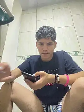 Theus26  online show from April 10, 2026, 12:06 am