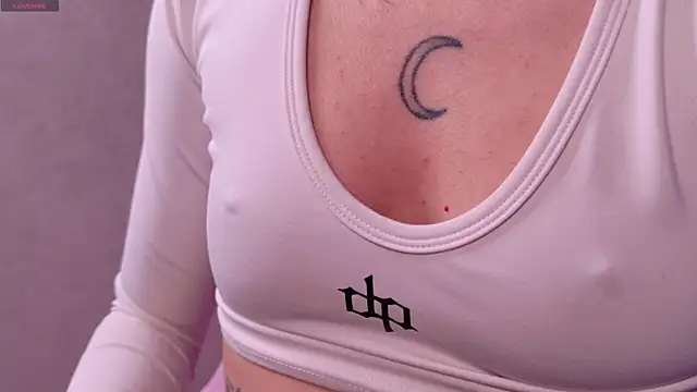 mary brentt online show from April 2, 2026, 3:19 pm