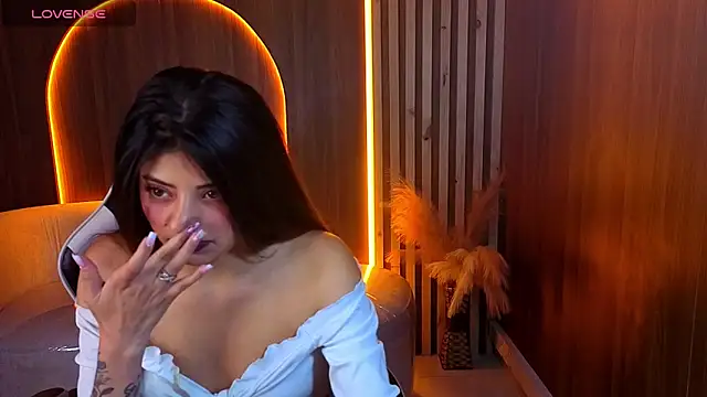 Lia queen tx online show from April 18, 2026, 3:09 am