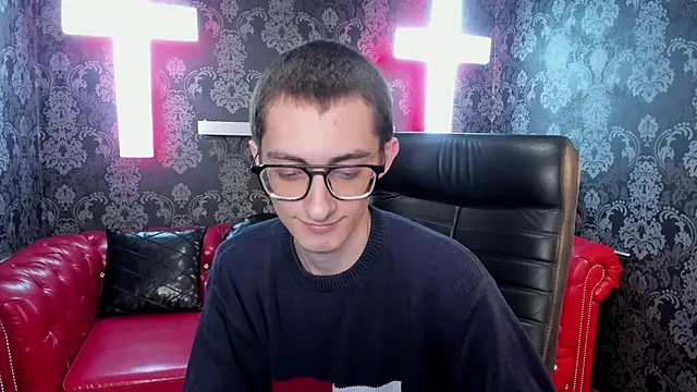 RonBevs online show from March 25, 2026, 7:13 pm