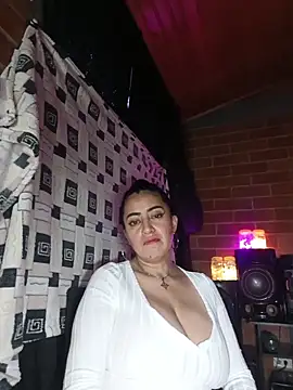 Snapshot of Alexandrina chatting on November 19, 2025, 10:43 pm Alexandrina online show from November 19, 2025, 10:43 pm