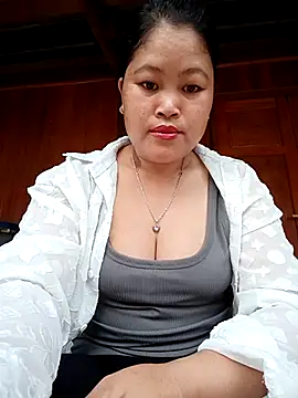 halenka 00 online show from March 25, 2026, 12:44 am