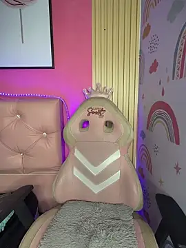 Dakota  LS online show from April 14, 2026, 1:05 pm