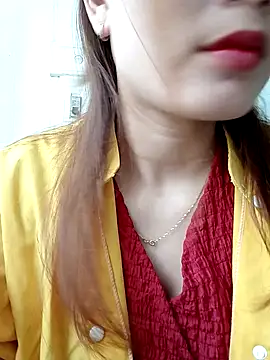 candy flo online show from March 26, 2026, 12:53 am