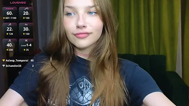 DariaAngels online show from May 29, 2026, 5:41 pm