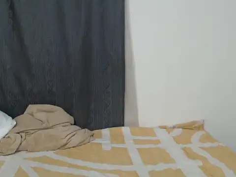 Busty-Luna online show from March 26, 2026, 3:49 am