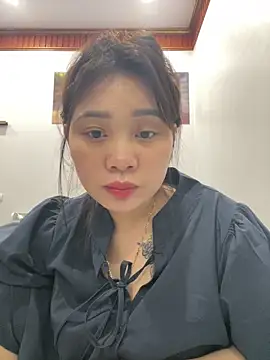 Snapshot of Chin-xinh chatting on March 18, 2026, 8:06 am Chin-xinh online show from March 18, 2026, 8:06 am