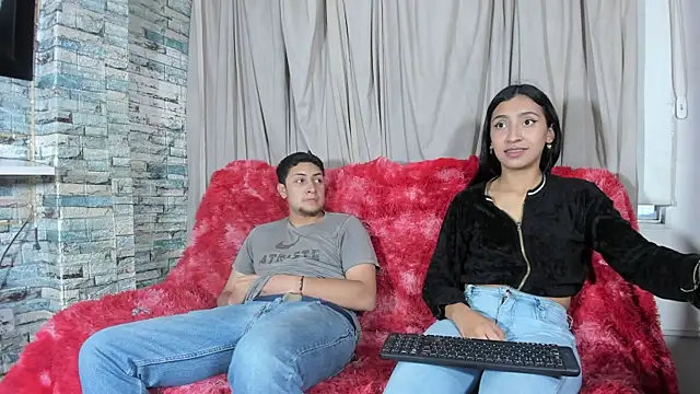 NoahAndBunny online show from April 1, 2026, 11:11 am