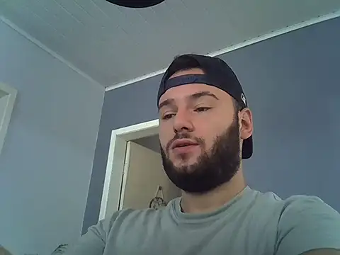 piazaocwb23 online show from March 27, 2026, 2:40 pm