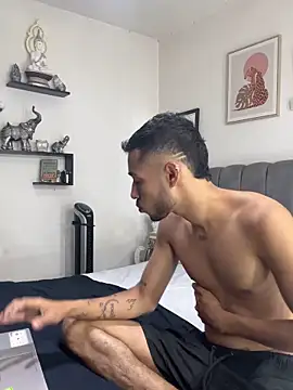 Jacobogrey online show from April 12, 2026, 3:59 pm