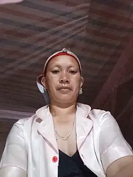 Heli pusy online show from May 14, 2026, 5:54 pm