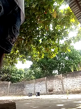 spittingpig1 online show from March 26, 2026, 2:37 pm