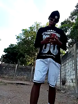 spittingpig1 online show from March 27, 2026, 11:55 am