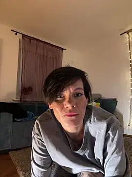 DtPORNBITCH online show from April 11, 2026, 11:08 pm