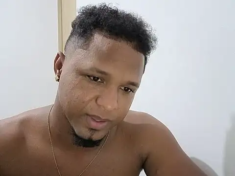 Snapshot of estrellajunior chatting on June 11, 2026, 2:22 am estrellajunior online show from June 11, 2026, 2:22 am