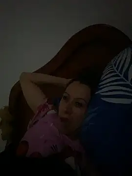 ItsAmara online show from April 5, 2026, 11:28 am