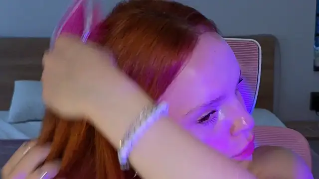 mollybossy online show from March 23, 2026, 3:06 am