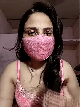 Your Izlaa online show from April 2, 2026, 2:24 pm