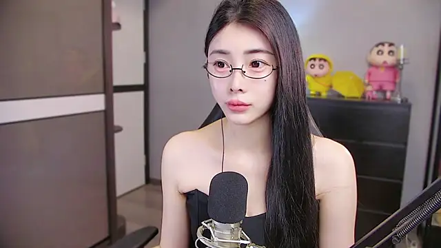 XiaoYuBao- online show from April 14, 2026, 2:11 pm