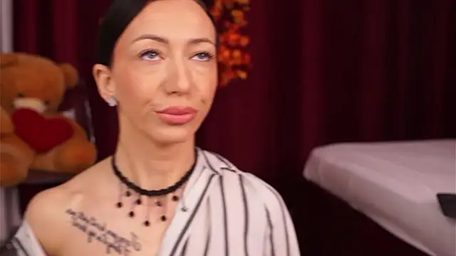 RubyFever online show from March 23, 2026, 5:07 am