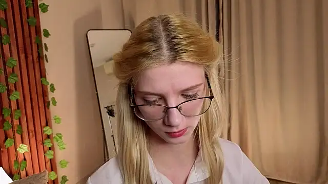 M1aForever online show from April 9, 2026, 4:57 pm