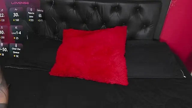 Abbyhilton  online show from April 10, 2026, 6:53 am