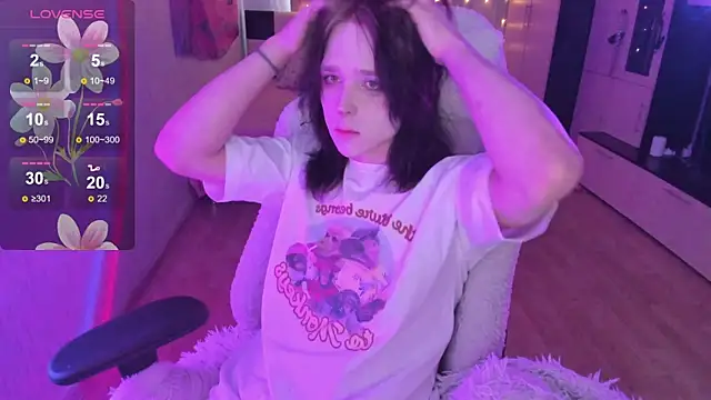 Simochka w online show from April 7, 2026, 10:17 am