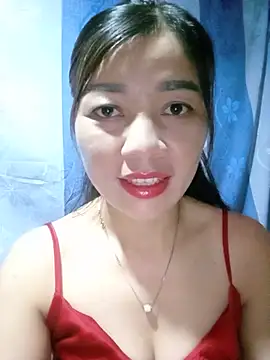 Snapshot of Yiyi102300 chatting on July 11, 2026, 4:46 am Yiyi102300 online show from July 11, 2026, 4:46 am