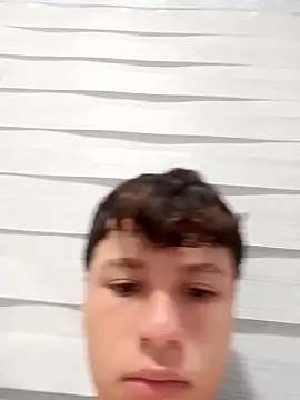 fercho steel twink online show from April 6, 2026, 5:25 pm