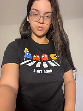 MiaMillers28 online show from April 8, 2026, 6:59 am