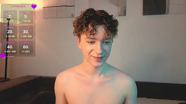 Angel Crave online show from April 4, 2026, 8:15 pm