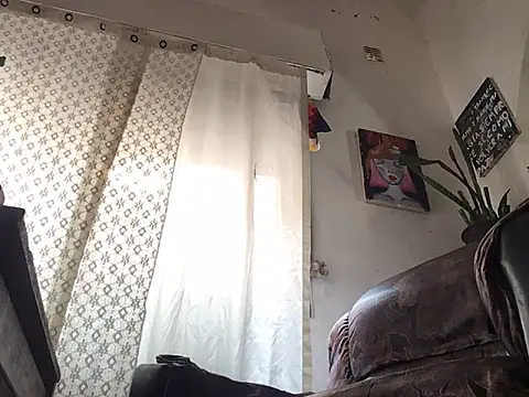 luckydick333 online show from April 2, 2026, 4:57 pm