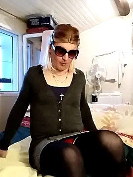 stephie83 online show from March 26, 2026, 5:00 pm