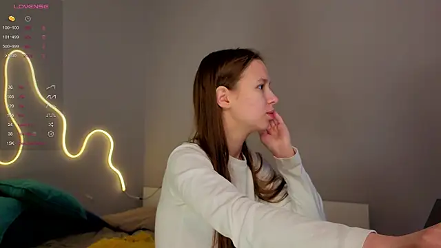 Emma dream  online show from May 25, 2026, 2:00 am