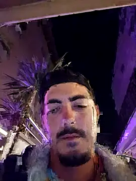 Gercamxxx online show from April 21, 2026, 9:32 pm