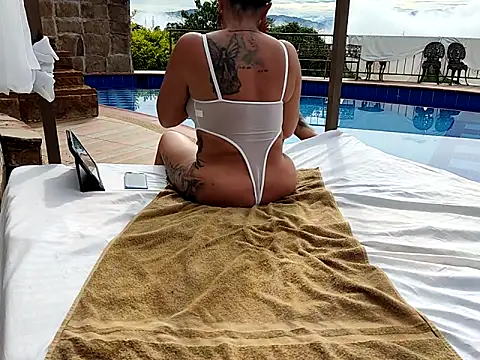 wildestatecouple online show from April 11, 2026, 1:15 pm