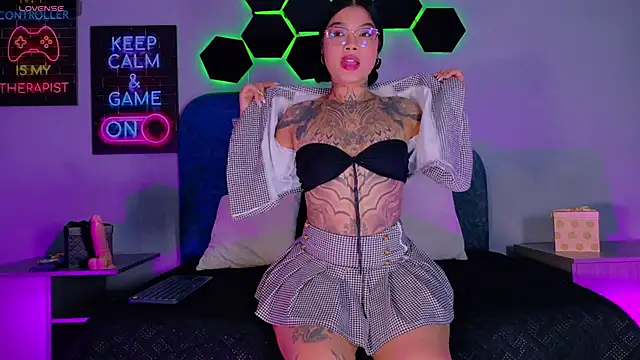 madyson fox online show from March 26, 2026, 2:04 pm