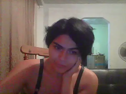 TuJenny online show from April 22, 2026, 2:29 am