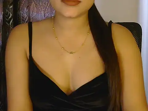 Tanisha cute online show from April 22, 2026, 7:04 am