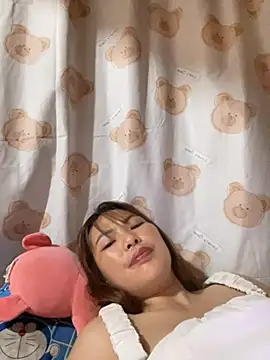 Milik-1022 online show from April 16, 2026, 2:18 pm